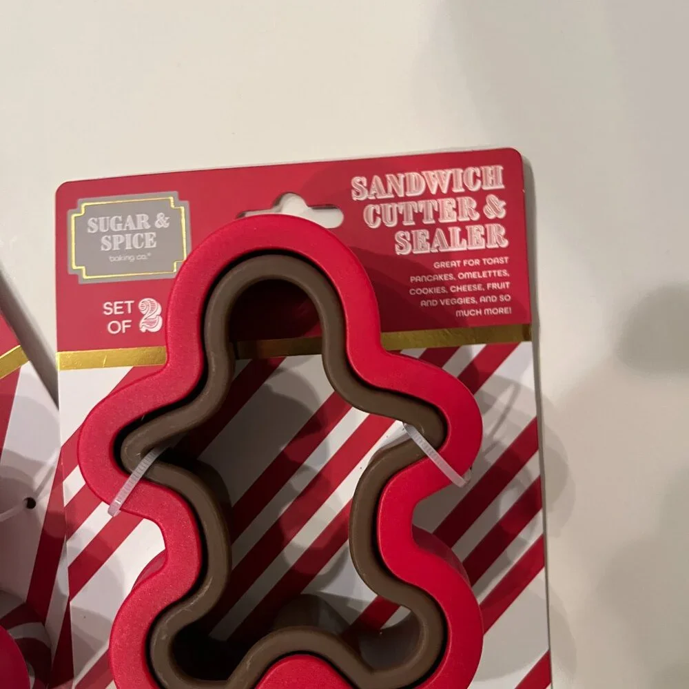 Gingerbread Cookie Cutter and Sandwich Cutter (2 packs/2 p-pack) (new/holiday/x)